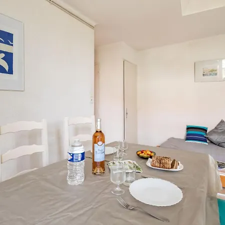 Super Plage-8 By Interhome Saint-Cyr-sur-Mer